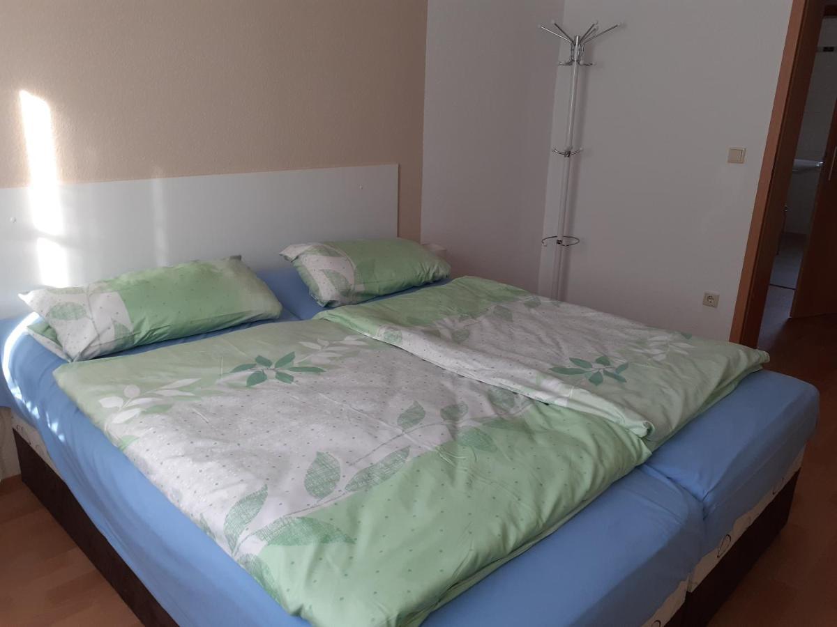 Ferienwohnung - August-Bebel-Str. 19 Oelsnitz (Erzgebirge) Exterior foto